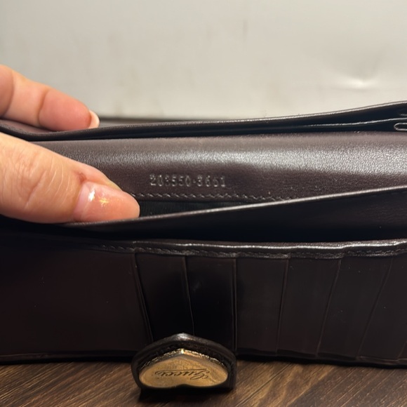 Authentic Gucci Chocolate Brown Wallet w/ Gold Hardware - Picture 9 of 10